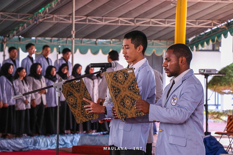 1131 Mahasiswa Baru PENS 2019 Dikukuhkan pada Sidang Senat Terbuka PENS