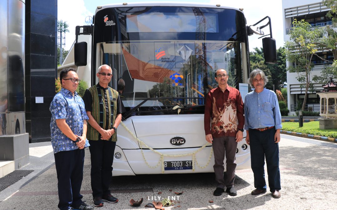 Gandeng PT VKTR Teknologi Mobilitas, PENS Gelar Soft Launching Pusat Riset dan Inovasi di Bidang Elektrifikasi Transportasi