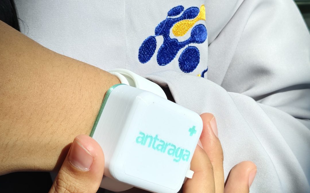 ANTARAGA, Smartband AI Karya Mahasiswa PENS untuk Memantau Indikator Kesehatan dan Risiko Stroke
